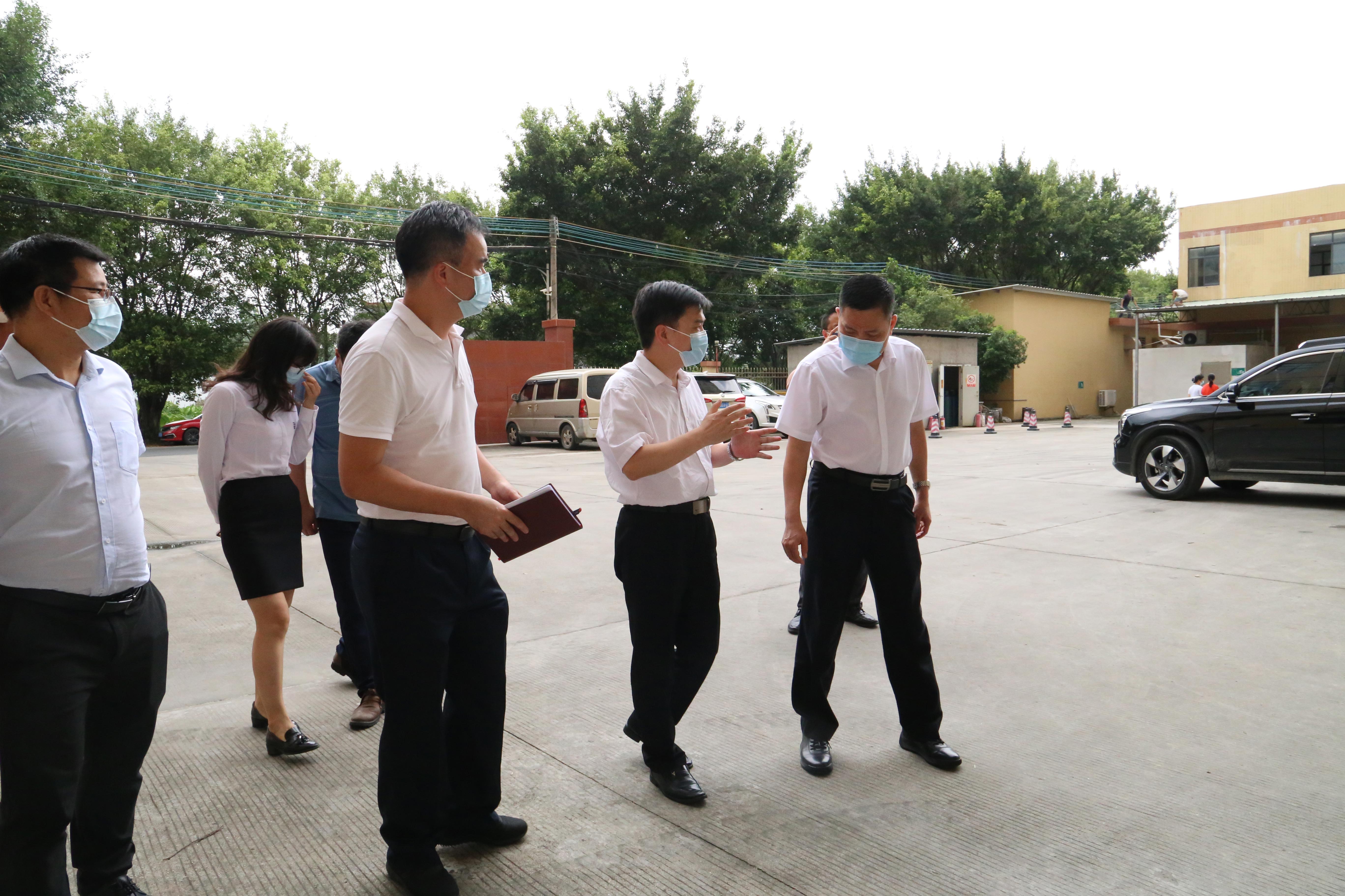 保民生，保就业，保市场主体 | 白云区委副书记邱之仲同志莅临2025世俱杯官网调研指导